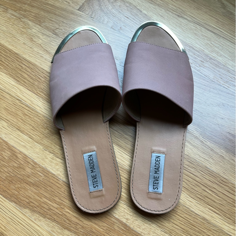 Steve Madden Slides